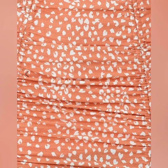 HELLO MOLLY Peach Ruched Dress- Size M - Picture 5 of 9